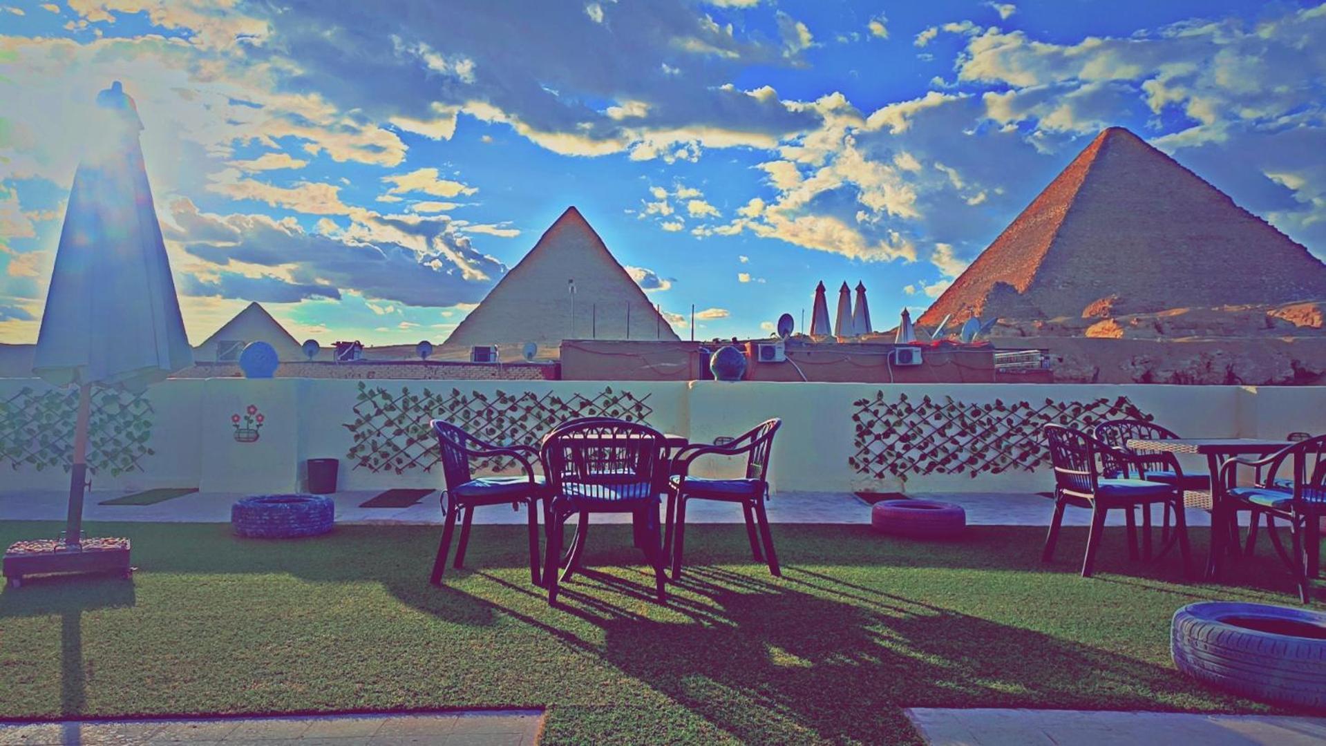 Solima Pyramids Inn Kafrat al Jabal Bagian luar foto